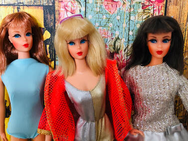 1970 Titian red, blonde and brunette New Dramatic Living Barbies