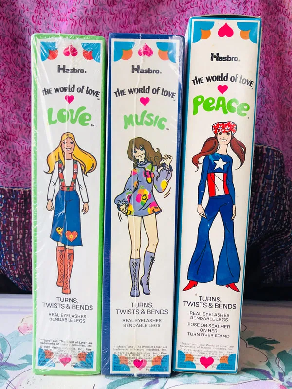 World of Love Dolls boxes/packaging