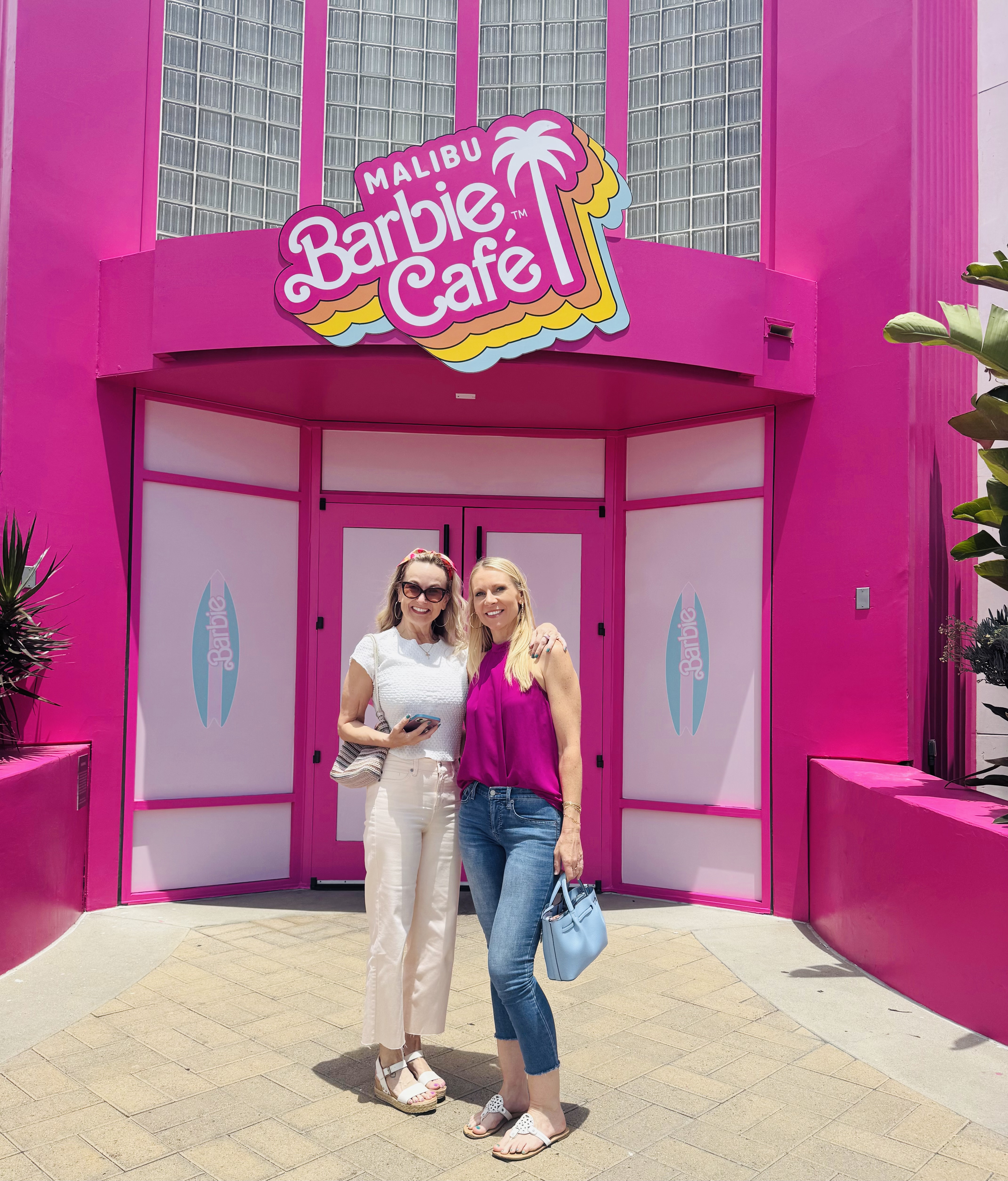 Malibu Barbie Cafe