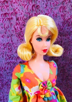 1969 Marlo Flip Twist 'n Turn Barbie