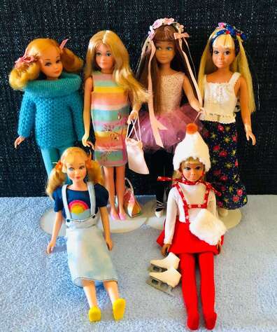 - Barbie's sister - Mod Barbie & Other Dolls