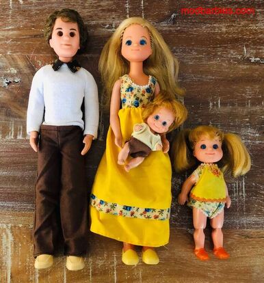 1978 The Sunshine Fun Family dolls #sunshinefamily #70sdolls #steveandstephie #sweetssunshine #babysweets