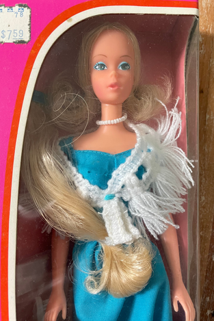 1976 Deluxe Quick Curl Barbie in box with long hair piece